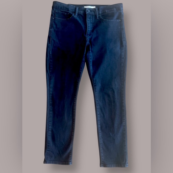 Levi’s 312 Shaping‎ Slim Straight Black Jeans 30x28 - Picture 6 of 9